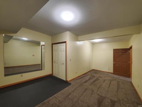 2911 Barry Knoll Way Fort Wayne IN 46845