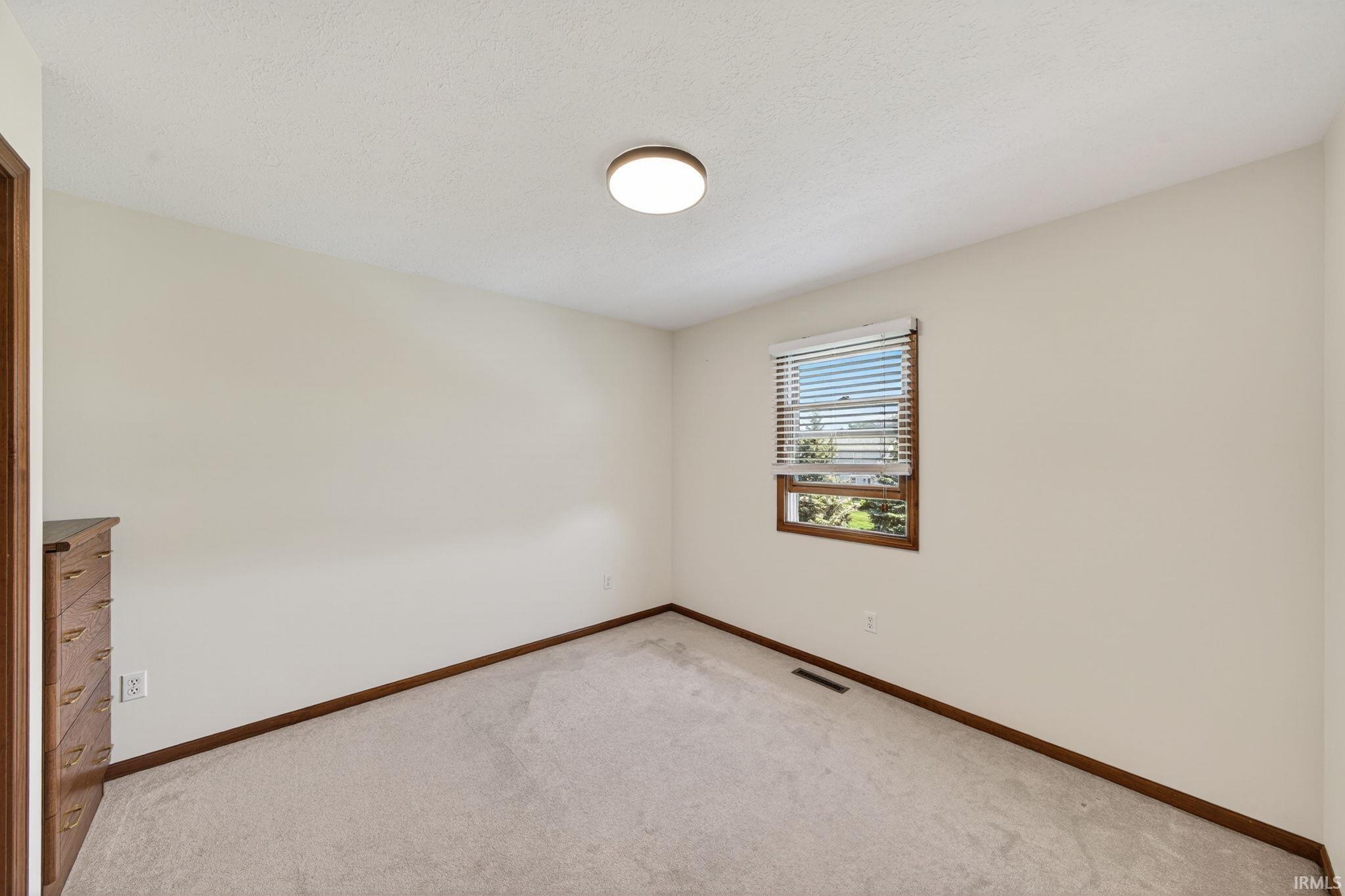 51700 Deer Trail Drive Granger IN 46530