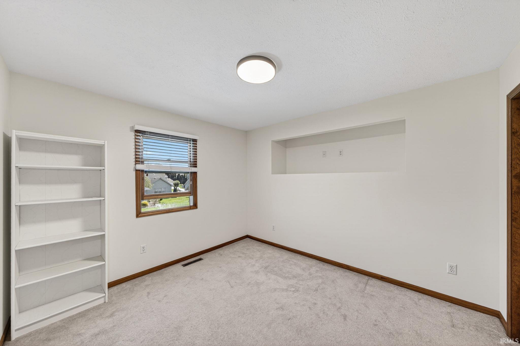 51700 Deer Trail Drive Granger IN 46530