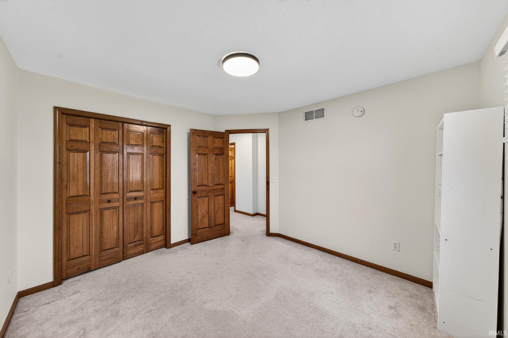 51700 Deer Trail Drive Granger IN 46530