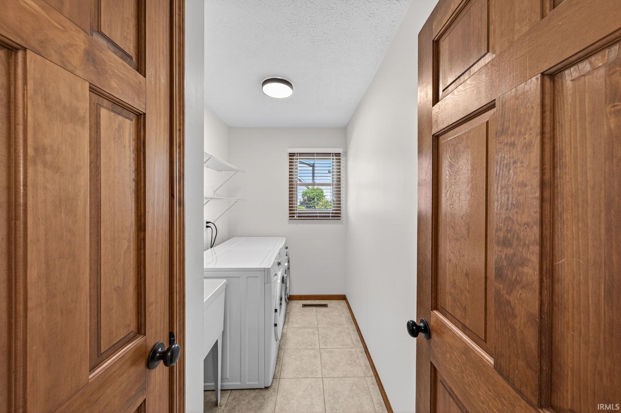 51700 Deer Trail Drive Granger IN 46530
