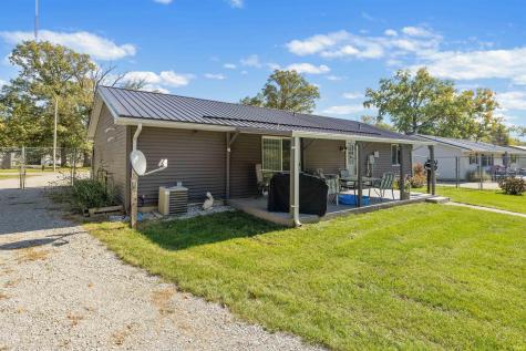 2029 Lathrop Drive Fort Wayne IN 46808
