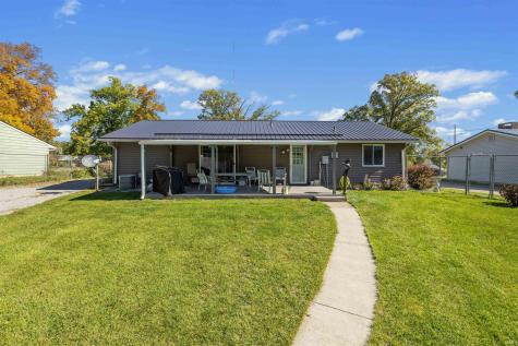 2029 Lathrop Drive Fort Wayne IN 46808