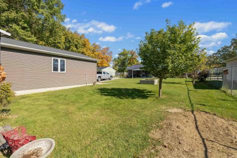 2029 Lathrop Drive Fort Wayne IN 46808