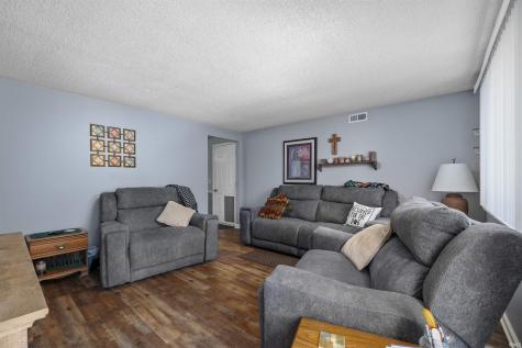 2029 Lathrop Drive Fort Wayne IN 46808