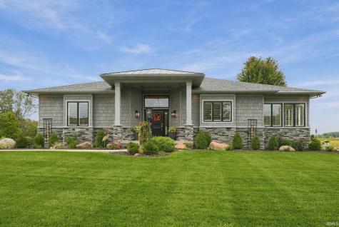 2835 E Prestwick Road Winona Lake IN 46590