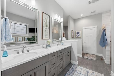 2835 E Prestwick Road Winona Lake IN 46590
