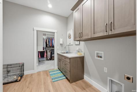2835 E Prestwick Road Winona Lake IN 46590