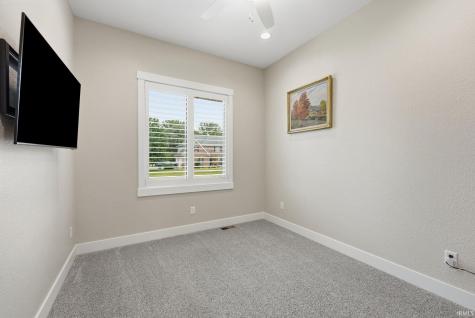 2835 E Prestwick Road Winona Lake IN 46590