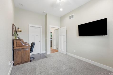 2835 E Prestwick Road Winona Lake IN 46590