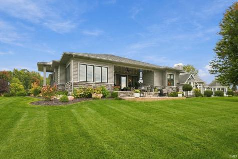 2835 E Prestwick Road Winona Lake IN 46590