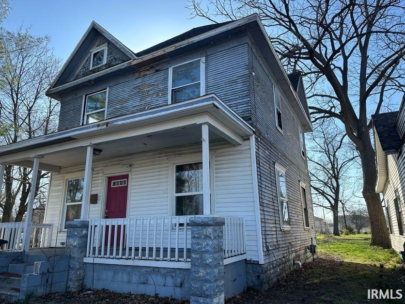 661 Lawndale Street South Bend IN 46628
