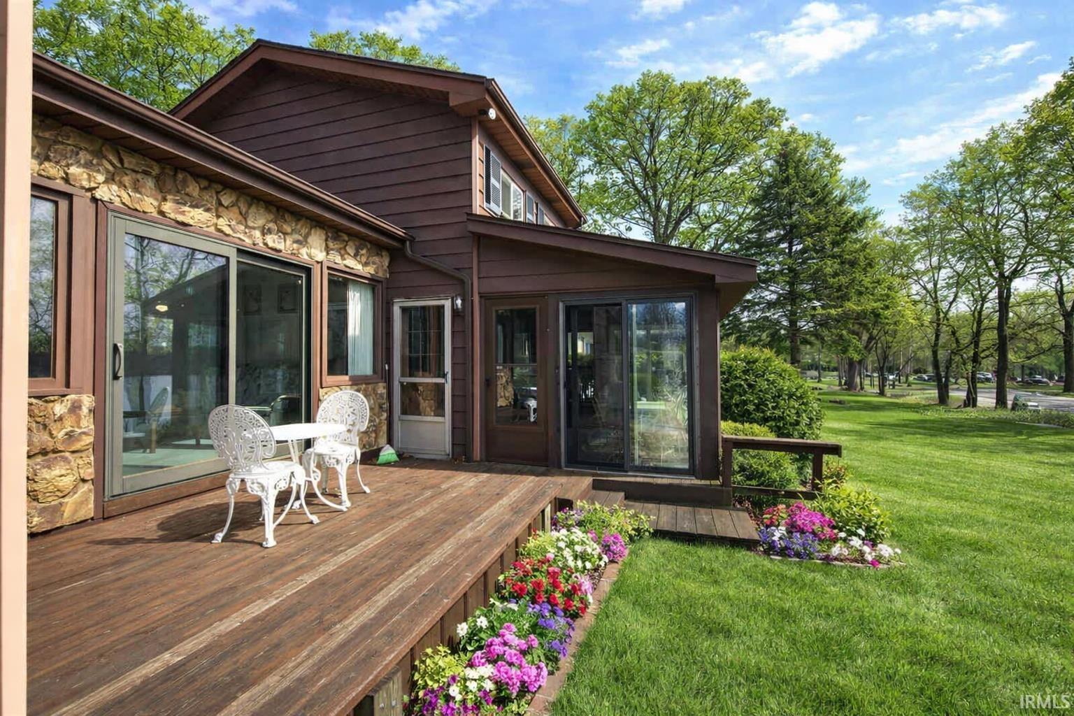 67833 Lake Trail Road Lakeville IN 46536