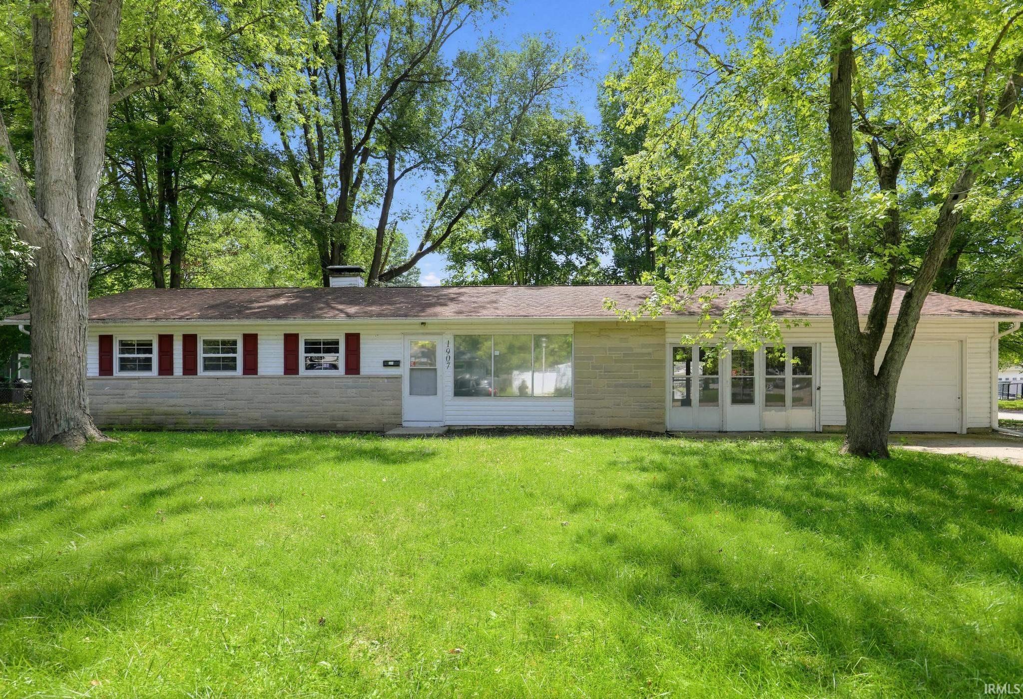 1907 S G Street Richmond IN 47374