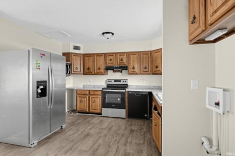 1907 S G Street Richmond IN 47374