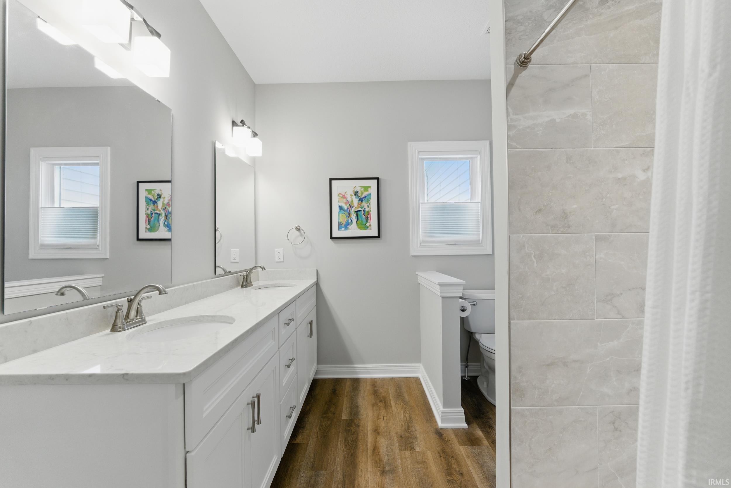 2867 E Lake Tahoe Trail Warsaw IN 46582