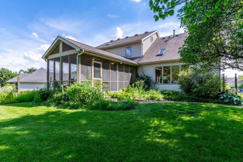 7710 Currie Hill Court Fort Wayne IN 46804