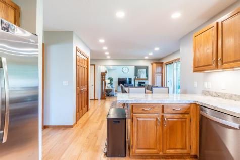 7710 Currie Hill Court Fort Wayne IN 46804