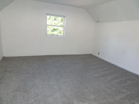 213 S Cory Street Mooreland IN 47360