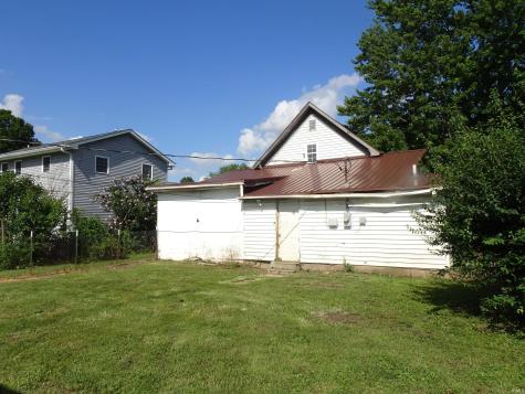 213 S Cory Street Mooreland IN 47360