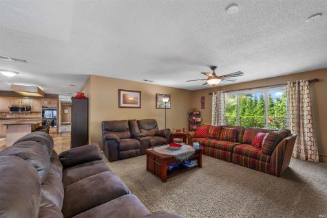 8819 Fortuna Way Fort Wayne IN 46815