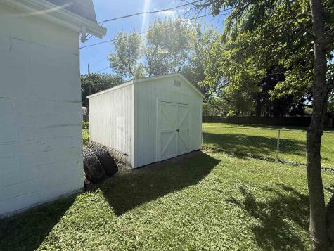 942 Bell Avenue New Haven IN 46774