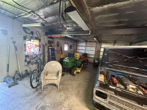 942 Bell Avenue New Haven IN 46774
