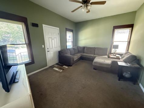 942 Bell Avenue New Haven IN 46774