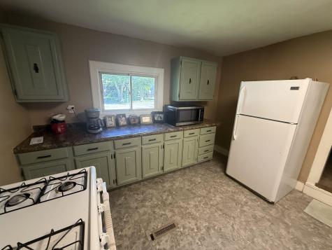 942 Bell Avenue New Haven IN 46774