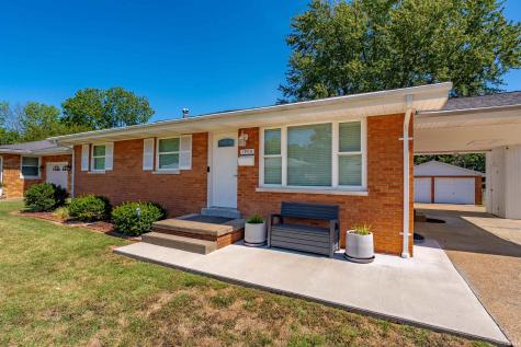 1909 N Thomas Avenue Evansville IN 47711
