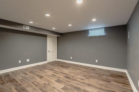 1909 N Thomas Avenue Evansville IN 47711