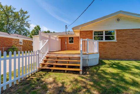 1909 N Thomas Avenue Evansville IN 47711