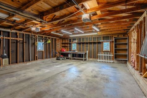 1909 N Thomas Avenue Evansville IN 47711