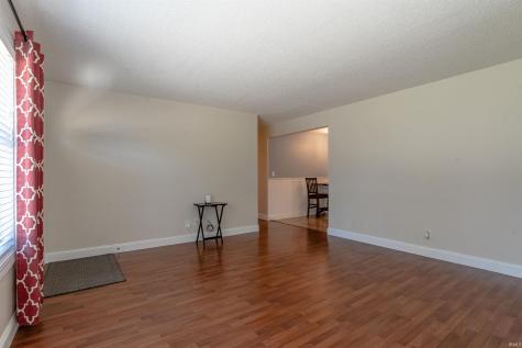 1909 N Thomas Avenue Evansville IN 47711