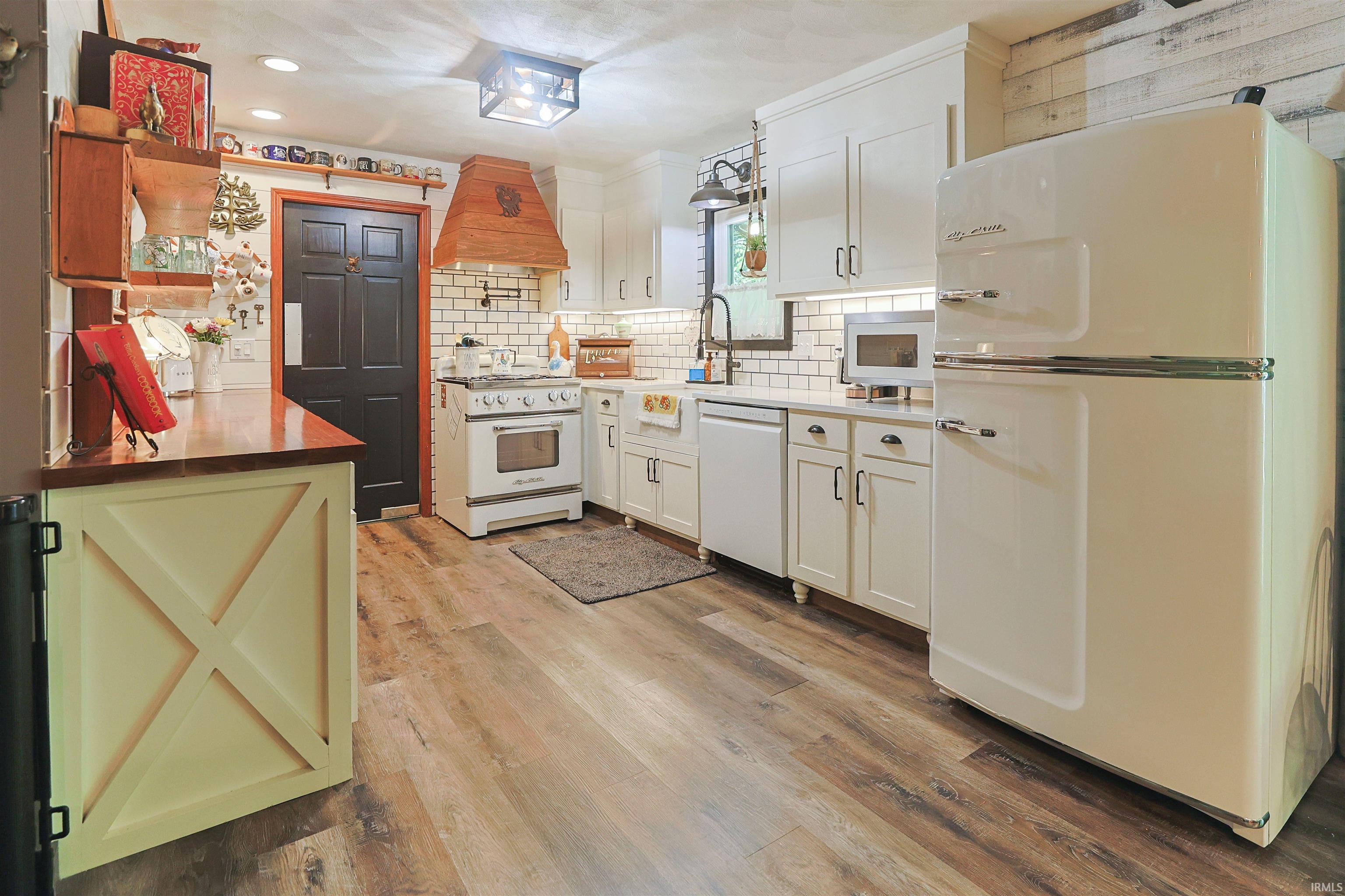 52190 Conestoga Court Granger IN 46530
