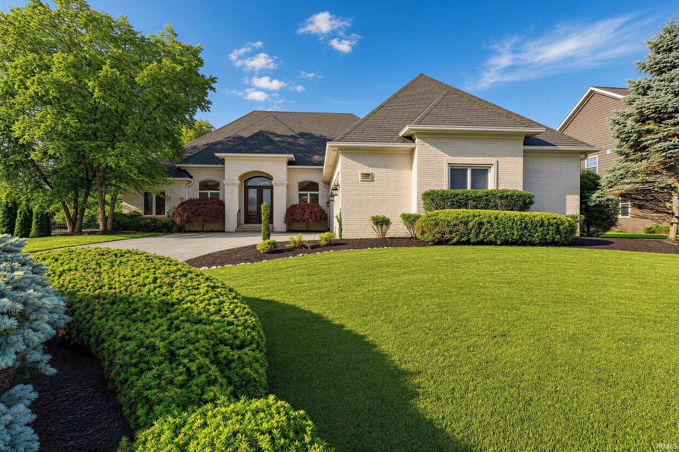 5913 Chartwell Drive Bargersville IN 46106