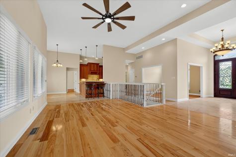 5913 Chartwell Drive Bargersville IN 46106