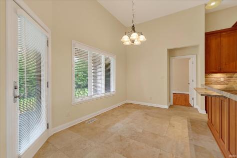 5913 Chartwell Drive Bargersville IN 46106