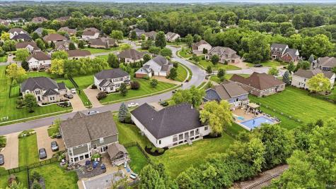 5913 Chartwell Drive Bargersville IN 46106