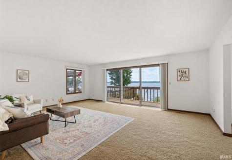727 E Northshore Drive Syracuse IN 46567