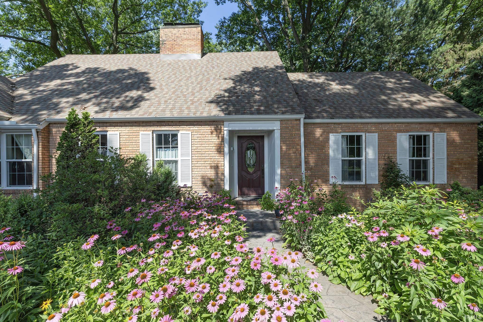 51697 Winding Waters Lane Elkhart IN 46514