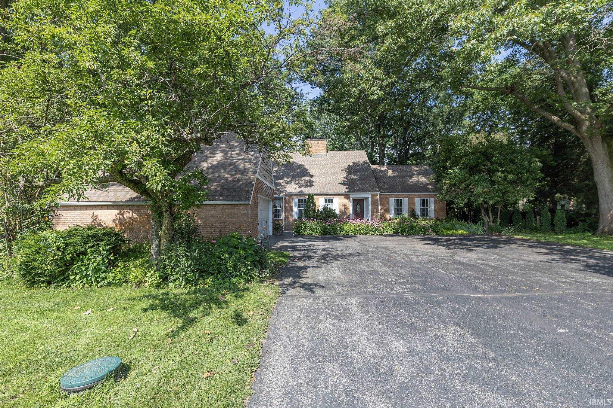 51697 Winding Waters Lane Elkhart IN 46514