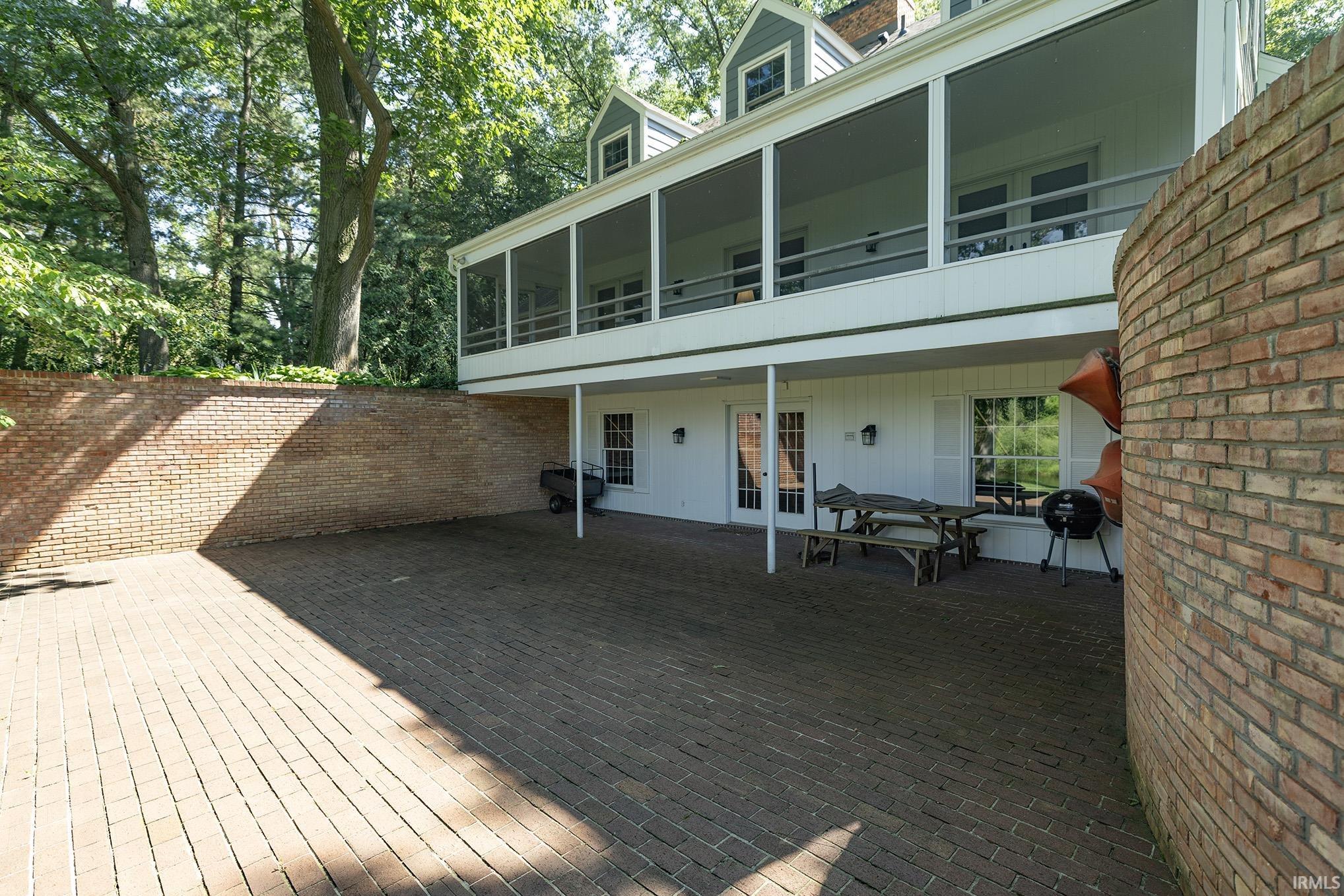 51697 Winding Waters Lane Elkhart IN 46514