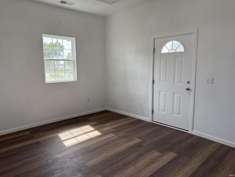 919 S Main Street Bicknell IN 47512