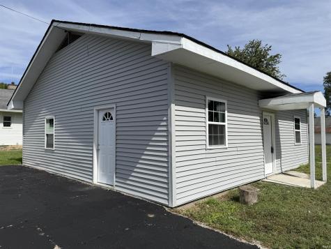 919 S Main Street Bicknell IN 47512