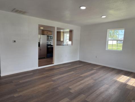 919 S Main Street Bicknell IN 47512