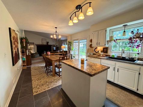 5704 N 300 W Sharpsville IN 46068