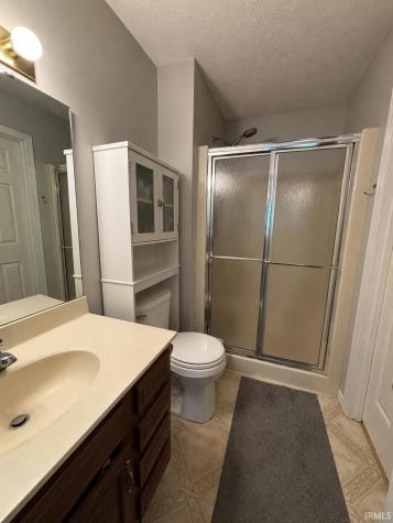 5704 N 300 W Sharpsville IN 46068