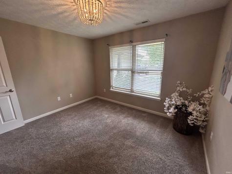 12 Kettle Circle Lafayette IN 47905