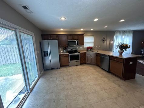 12 Kettle Circle Lafayette IN 47905